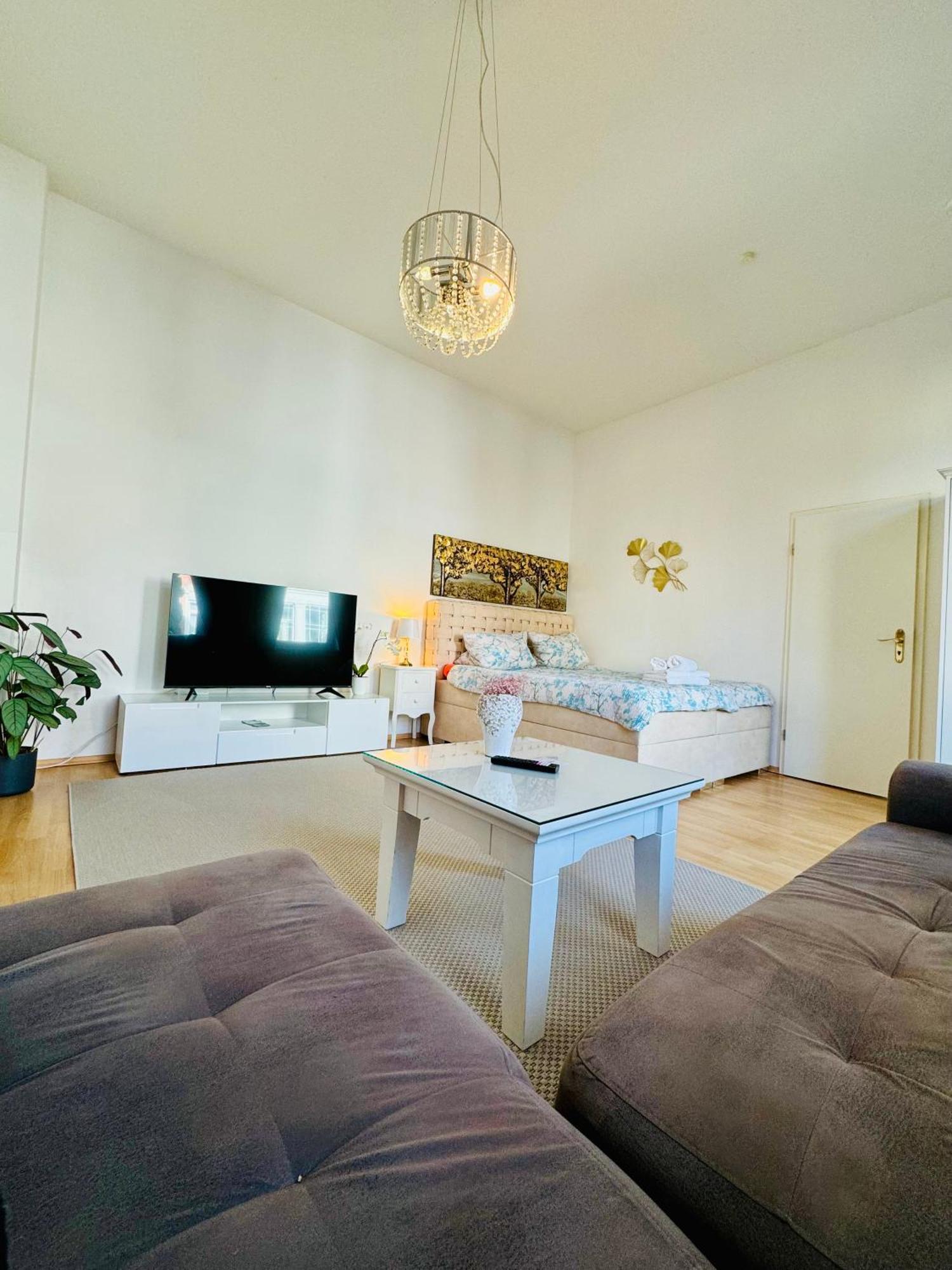 Wohnung Am Schlossgarten Schwerin  Eksteriør billede
